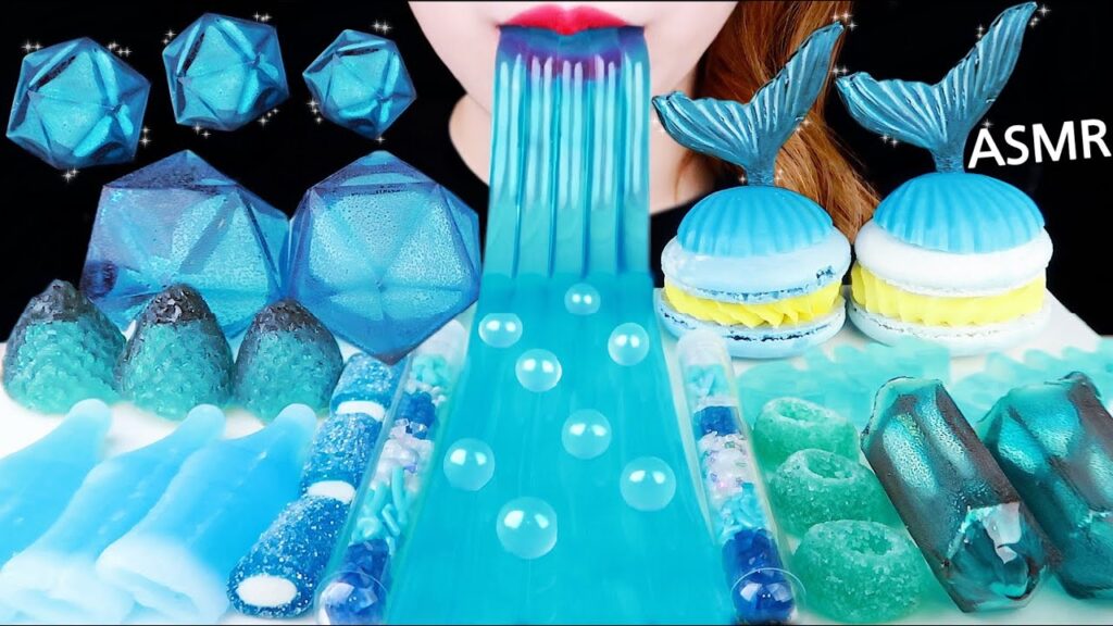BLUE FOODS *GLASS CANDY, JELLY NOODLES, NIK-L-NIPS WAX BOTTLE 파란색 먹방